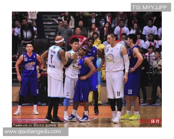 中国男篮迎战男丁格尔队全力以赴争取胜利展现团队精神与竞技风采 中国男篮迎战男丁格尔队全力以赴争取胜利展现团队精神与竞技风采